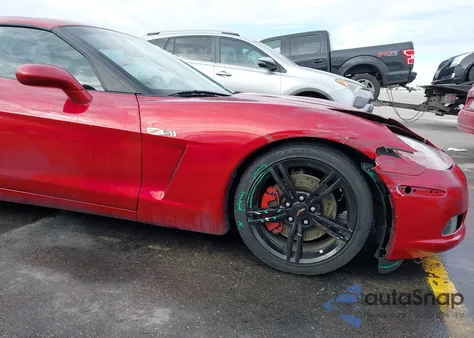 2008 Chevrolet Corvette из США, поврежденный, VIN 1G1YY25W085119047